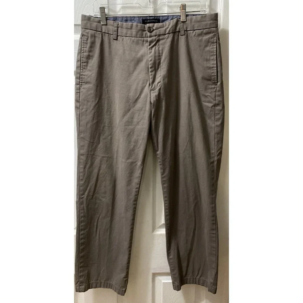 Banana Republic Chino Pants Gavin Men's 34x30 Green Straight Leg Cotton Mid Rise - Picture 1 of 7